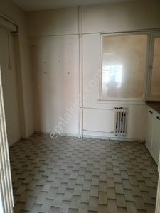 Sahibinden Sahibinden Atatürk Lise Yanı 3 + 1 Daire