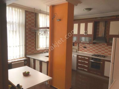 Sahibinden Üsküdar Doğancılarda 480 M2