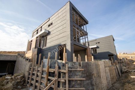 Atasayanlar 7 Projesinde Satılık Natamam Villa /enbatı A.ş