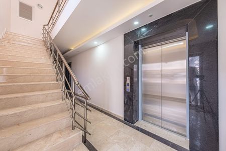 Antalya Muratpaşa'da 2+1 Satılık Daire