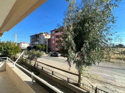 Altınkum'da Doğalgazlı Ön Cephe Asansörlü 2+1 Daire