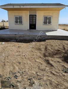 Gölbaşı'nda Evi İle Birlikte Satılık Müstakil Arsa !