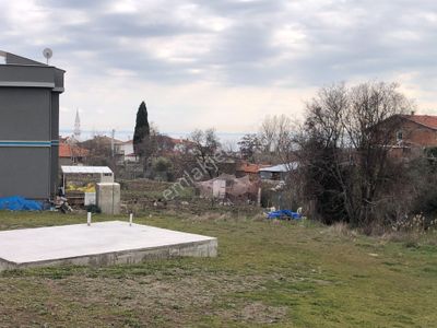 Şarköy De Işık Emlaktan Kızılcaterzi Mah De 789 M2 0/37 İmarlı Arsa