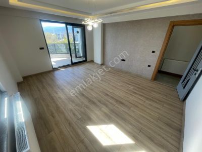 Sabri Pınarbaşı'dan İkizçay'da Satılık Sıfır Çay Manzaralı Dubleks Daire