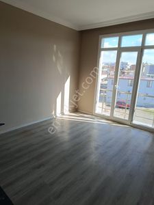 Sahibinden Burhaniye Merkezde Kiralık 1+1