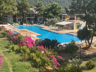 Didim Akbükte Olimpik Havuzlu Defne Park Sitemizde 3+1 Ayrı Mutfaklı Eşyalı Kat Dubleximiz Satılık