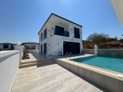 Didim Mavişehir Mah.sağtur Bölgesinde 220 M2 Arsa İçinde 3+1 Ayrı Mutfaklı Havuzlu Müstakil Villa