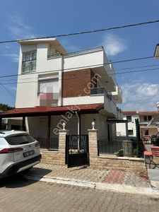 Didimde Denize Yakın Tam Müstakil 6+1 Villa