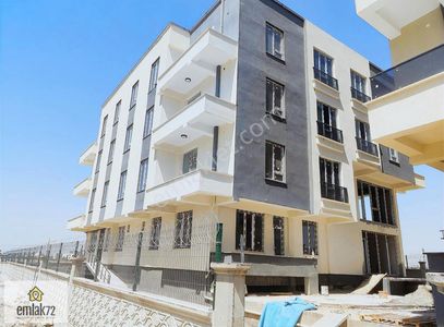 Emlak 72' Den Nirvana Park Sitesinde Satılık 2+1 Daire