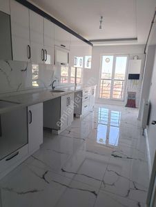 Segmenlerde 3+1 Ara Katta Göl Manzaralı Daire