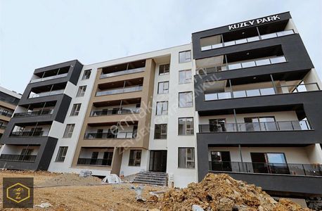 Zeybek Emlaktan Kuzey Park Evlerinde B Blok 3+1 Dairemiz Satılık