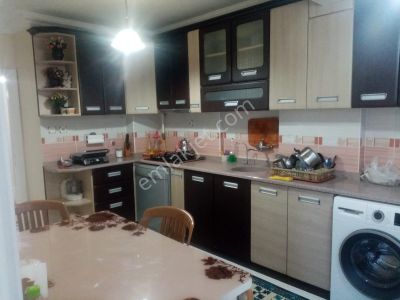 Balıkesir Bahçelievler De Demirdağ Emlak Tan Satılık 3+1 Ara Kat Daire.