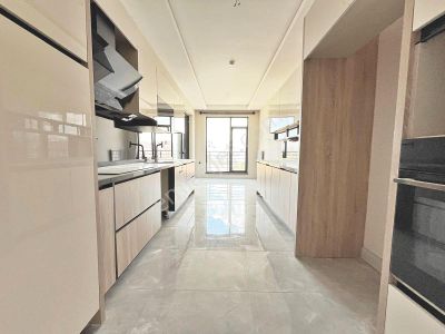 Ovacık'ta Site İçerisinde Ultra Lüks Yapılı 4.5+1 Daire!