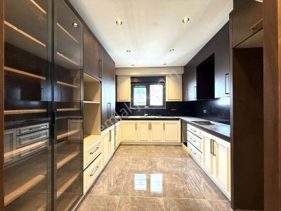 Suadiye Zarada 3+1 Balkonlu Ebeveynli Lüks Sıfır!!