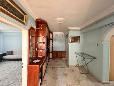 Ceylanlar Çeşme Durağı Karşısı Cadde Üstünde Fırsat 3+1 Satılık Daire