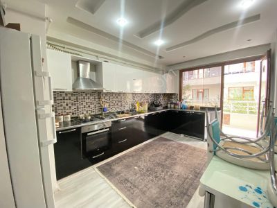 Makro Life Gayrimenkul'den Satılık Bağcılarda Muhteşem 3+1 Daire