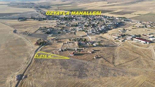 Konya / Yunak / Özyayla Mahallesinde 1.016 M² Müstakil Tapulu Konut İmarlı Arsa