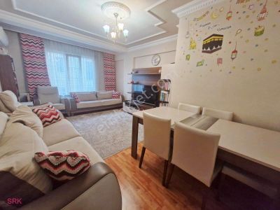 Serkan Gayrimenkulden Bahçelievler Yenibosna Çakmak Durağında 3.kat