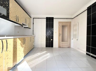 Cihandan Şehitkübilay Mah Karakeçili Cad Yakın 3+1 Satlık Daire