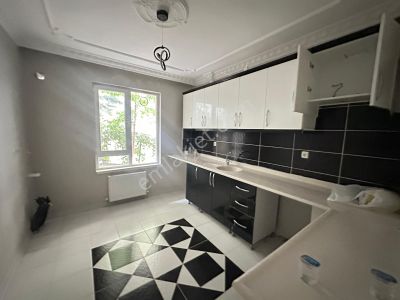 Atapark Mahallesi'nde Asansörlü Binada 3+1 Daire!