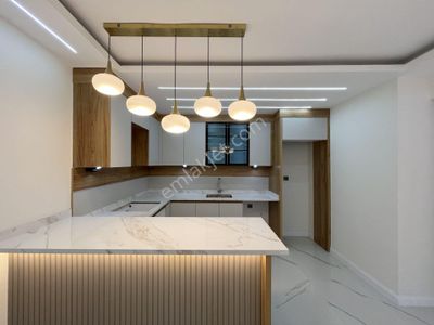 💥 Güç Gayrimenkul'den Akçay'da Denize 600m İçi Full Lüx Yapılı Ara Kat Satılık 3+1 Daire