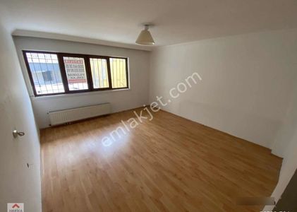 Seyranbağları Cadde Üzerinde 4+1 Yapılı Satılık Kelepir Daire !