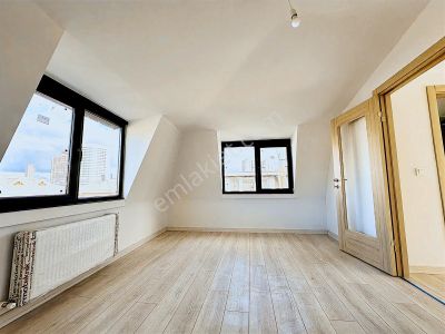 Ümraniye Yamanevler'de Sıfır, Ferah 3+1 Satılık Dubleks Daire