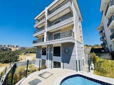 Sıfır Ara Kat Daire Havuzlu Site