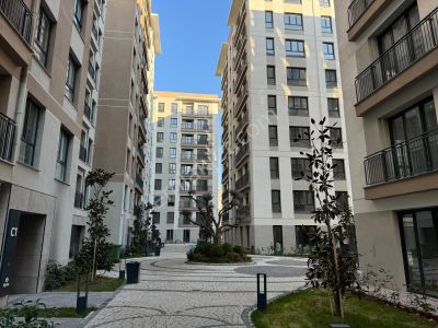 Vatandaşlık Tamamlamaya Uygun Yeni Sitede Geniş 3+1 Daire