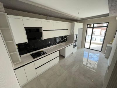 Bademlik Mahallesi'nde Full Yapılı 3+1 Daire!