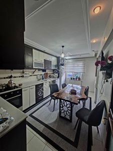 Kaan Emlaktan Bağbaşı Yeniyolda 3+1 170 M2 Satılık Daire