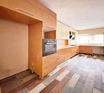 Beylikdüzü Makyol Yanı Kat Mülkiyetli 3+1 Boş Satılık Daire