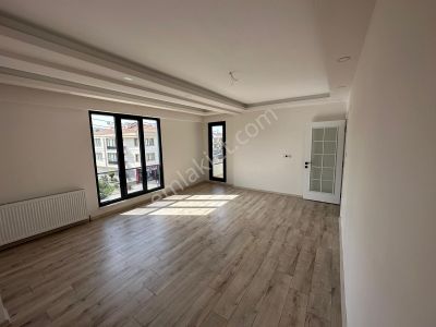 Adnan Mendereste Koçtaşın Yanında Kiralık 2+1 Daire