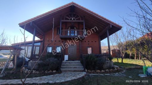 Temelli Olukpınar Mah. Botanikköy Satılık (4+2) Ahşap Villa