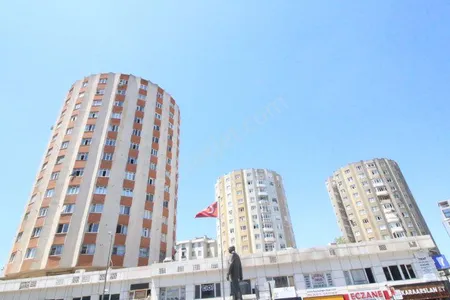 Ataşehir Küçükbakkalköy'de 2+1 Satılık Daire