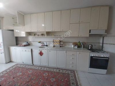 Ender Uysal Gayrimenkul Yunusemre Mahallesin De 3+1 Kiralık Eşyalı Daire.