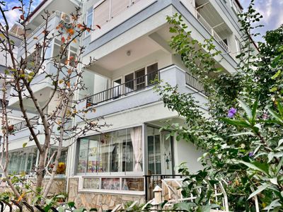 Akçay Sezgin Emlaktan Denize 300 Metre Arakat Ön Cephe 2+1 Daire