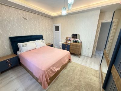 Mersin Sağlık Mah. 4 Katlı Binanın 2.kati 3+1 Bina Yaşı 4