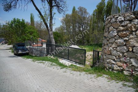 Sahibinden Seydikemer Seki Temel Mah. 3138 Mt Köyiçi Resmi 250 Mt2 İmarlıdır.