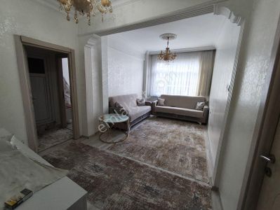 Has Seba'dan Tevfikbey Mh 2+1 85m2 Cadde Üzeri Rumelinin Karşısı