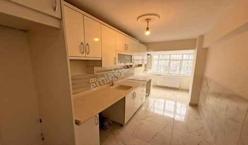 İncirli Danışment Yakını 3+1 Ful Yapılı Kök Tapu Türk Hamamlı