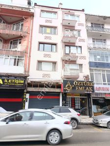 Afyon Tezcan Emlaktan Yunus Emre Mahallesinde 2+1 Ara Kat Daire