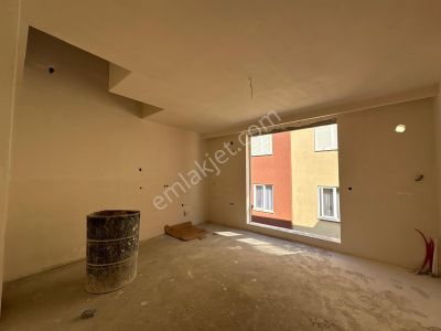 Maltepe Küçükyalı'da Sıfır Binada Satılık 3+1 Dubleks Dairemiz