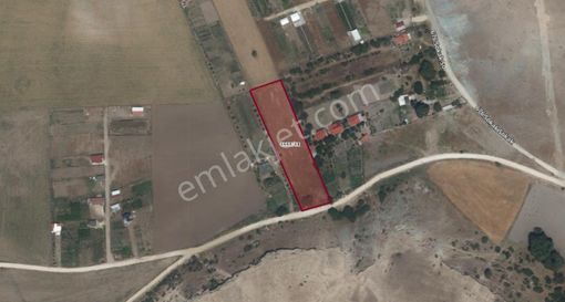 Esgyo'dan Yürükakçayır'da 3413 M2 Yolu Açılmış Satılık Tarla