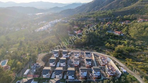 Dalaman Akkaya Bölgesinde Satılık 3+1 Villa