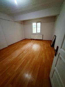 Referans'tan Kiralık 2+1 Bahçekatı Daire