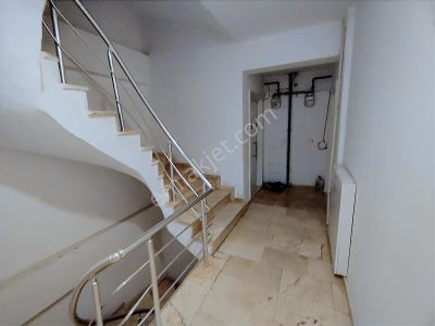 Metrobüse 455 M | Torium Avm Yanı | 2+1 | Yatırımlık | Arakat