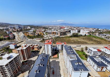 Cumhuriyet Mah Site İçi Balkonlu Oturuma Hazır 1+1