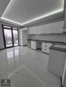 Hg-190 Şarhöyük Mah. Büyük Park Yanı Ö.garajlı Ebeveyn Banyo 3+1