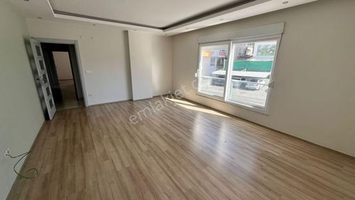 Fığla Mahallesi’nde Geniş Ve Ferah 3+1 Ayrı Mutfaklı Daire